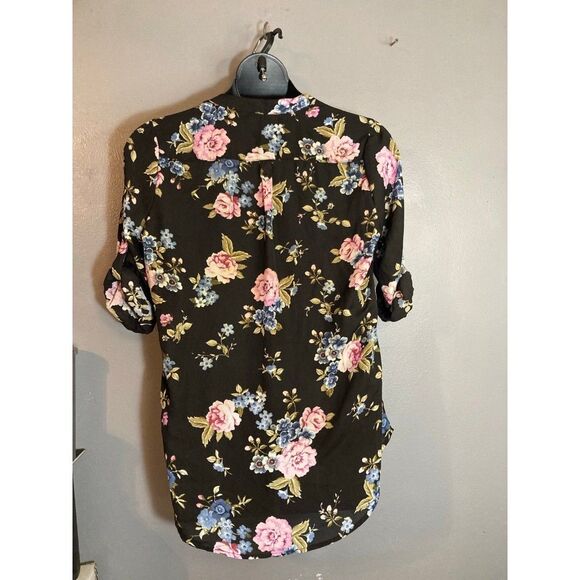 J for  justify black floral semi sheer lace up blouse - Picture 5 of 5